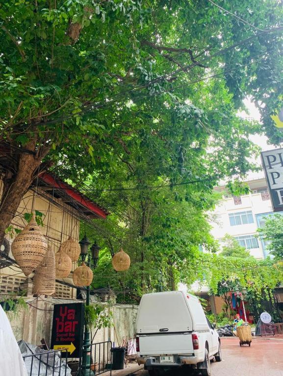 Easy Sunday Khaosan Bangkok Hotel Luaran gambar
